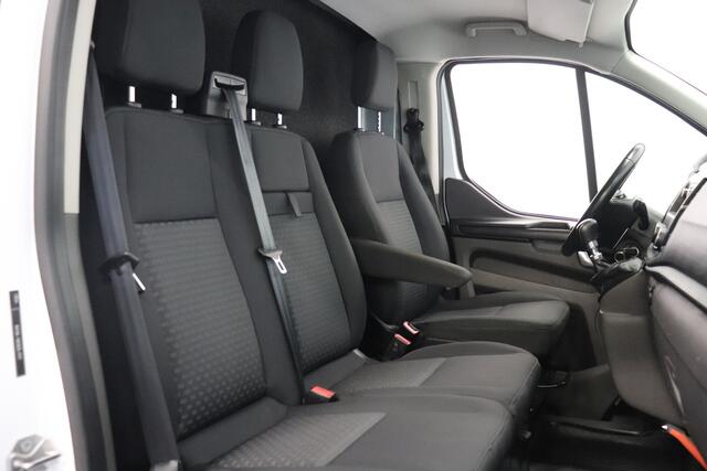 Ford TRANSIT CUSTOM 2.0 TDCI 130PK L2 2x Schuifdeur EURO 6 - Airco - Cruise - Trekhaak - ¤12.950,- Excl.