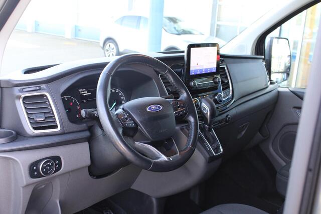 Ford TRANSIT CUSTOM 300 2.0 TDCI L2H1 Limited DC | Zeer Netjes! | Goed Onderhouden | Trekhaak | Dubbele Cabine | Cruise Control | Navigatie |