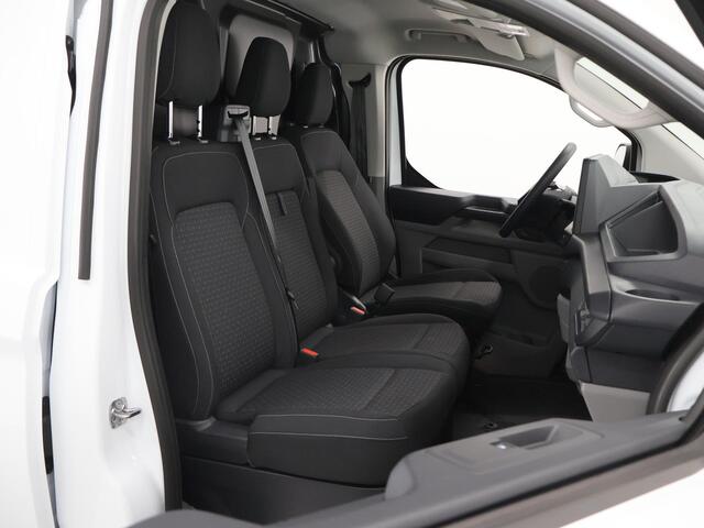 Ford TRANSIT CUSTOM E-Transit 320 | L1 H1 | Trend | 65 kWh | 2300 KG. AHW | Climate Control | Apple Carplay / Android Auto | 328 KM Range | Voorruitverwarming | Stoelverwarming | LED Koplampen | Achterdeuren |