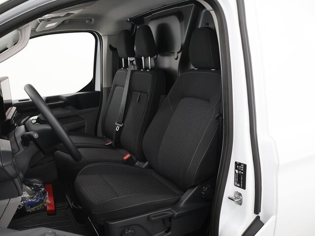 Ford TRANSIT CUSTOM E-Transit 320 | L1 H1 | Trend | 65 kWh | 2300 KG. AHW | Climate Control | Apple Carplay / Android Auto | 328 KM Range | Voorruitverwarming | Stoelverwarming | LED Koplampen | Achterdeuren |