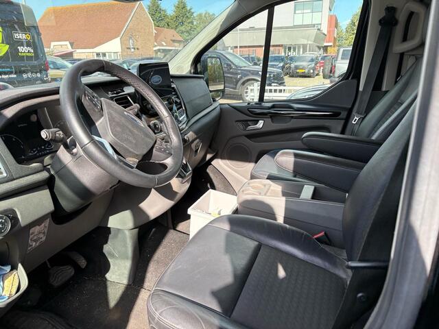 Ford TRANSIT CUSTOM 320 2.0 TDCI L1H1 Sport DC 185pk Automaat | Dubbele Cabine | Winter Pack | Trekhaak | Bi-Xenon | Navigatie |