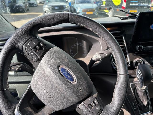 Ford TRANSIT CUSTOM 320 2.0 TDCI L1H1 Sport DC 185pk Automaat | Dubbele Cabine | Winter Pack | Trekhaak | Bi-Xenon | Navigatie |