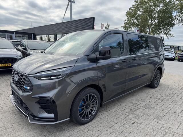 Ford TRANSIT CUSTOM 320 2.5 PHEV L2H1 MS-RT DC 233pk | | Dubbele Cabine | Dubbele zijschuifdeur | Inklapbare trekhaak | Navigatie systeem | Adaptieve LED koplampen met verblindingsvrij grootlicht | Bekleding zijwand en achterdeuren (volledig)