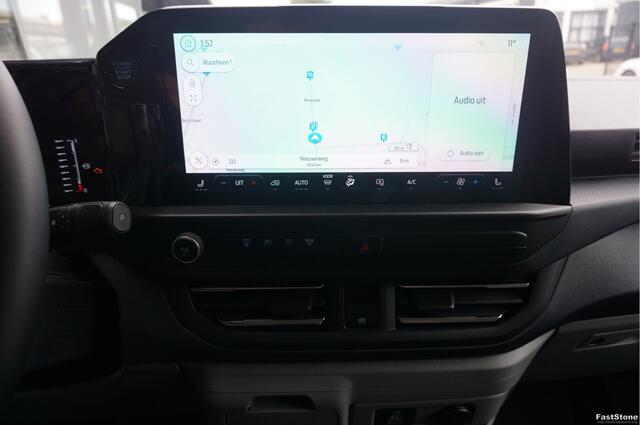 Ford TRANSIT CUSTOM 300L 136PK Limited AUT BPM VRIJ!! Navi, Cam, Adap. Cruise, 16" LM!! NR. A26