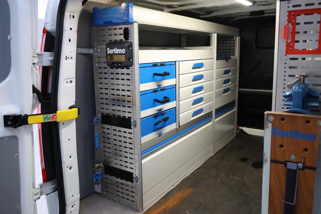 Ford TRANSIT CUSTOM 280 2.0 TDCI L1H1 Trend 3 zit, Kastenwand, Navigatie, Trekhaak