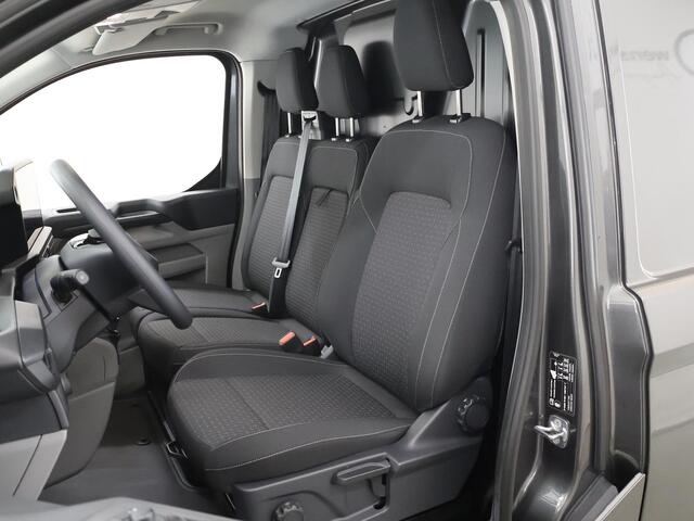 Ford TRANSIT CUSTOM 320 | 2.0 TDCI | L2 H1 | Trend | ACHTERKLEP | Climate Control | Cruise Control | Parkeercamera | Apple Carplay / Android Auto | 3-zits | Laadruimte bescherming | BPM VRIJ |
