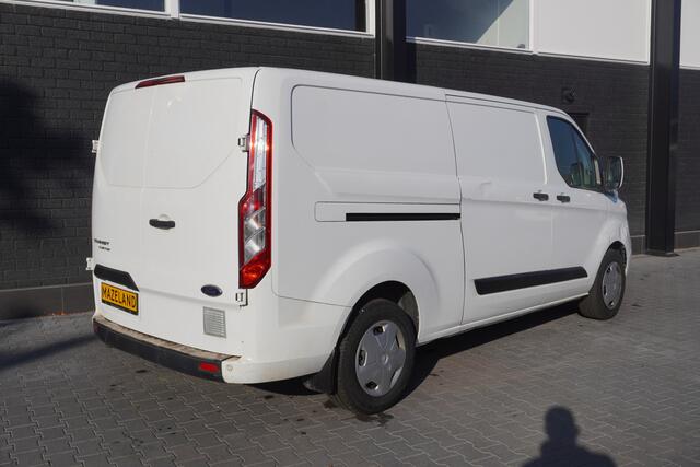 Ford TRANSIT CUSTOM 2.0 TDCI 130PK L2 Automaat EURO 6 - Airco - Cruise - PDC - ¤13.950,- Excl.