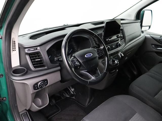 Ford TRANSIT CUSTOM 2.0TDCI 130PK Dubbele Cabine Lang Limited | Multimedia | Camera | Trekhaak | 6-Persoons