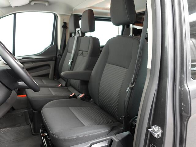 Ford TRANSIT CUSTOM 130pk Automaat L2H1 Trend Dubbele cabine Navigatie Cruise control Camera Parkeersensoren Imperiaal Airco Trekhaak