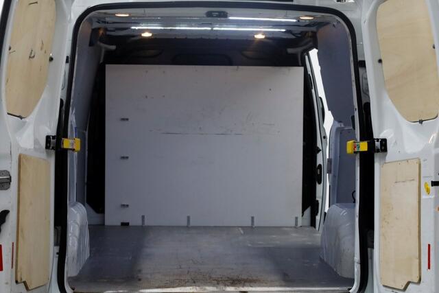 Ford TRANSIT CUSTOM 2.0 TDCI E6 L2H1 Trend Airco/Imperiaal/Trekhaak 2800kg 10-2018