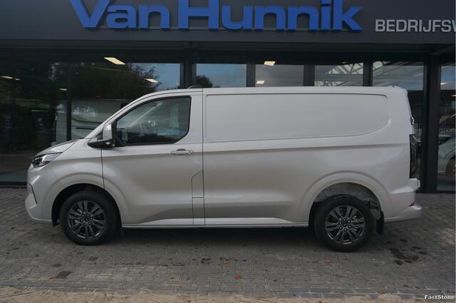 Ford TRANSIT CUSTOM 300S 150PK Limited BPM VRIJ!! Navi, Cam, Adap. Cruise, 17" LM, Trekhaak!! NR. A179
