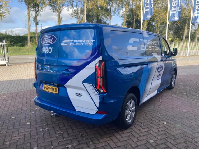 Ford TRANSIT CUSTOM E-Transit 340 L2H1 Limited 65 kWh | Stickers worden verwijderd | Trekhaak | Achteruit Rijcamera