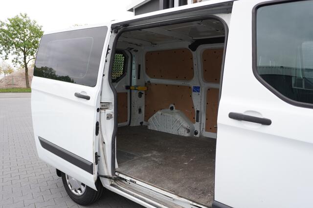Ford TRANSIT CUSTOM 2.0 TDCI EURO 6 - Airco - Navi - Cruise - ¤8.900,- Excl.