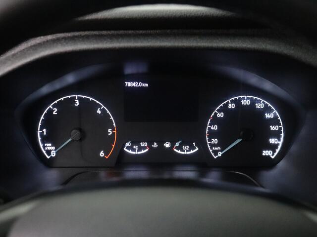 Ford TRANSIT CUSTOM 2.0TDCI 130PK Dubbele Cabine | Navigatie | Camera | 6-Peroons | Trekhaak | Dakdragers