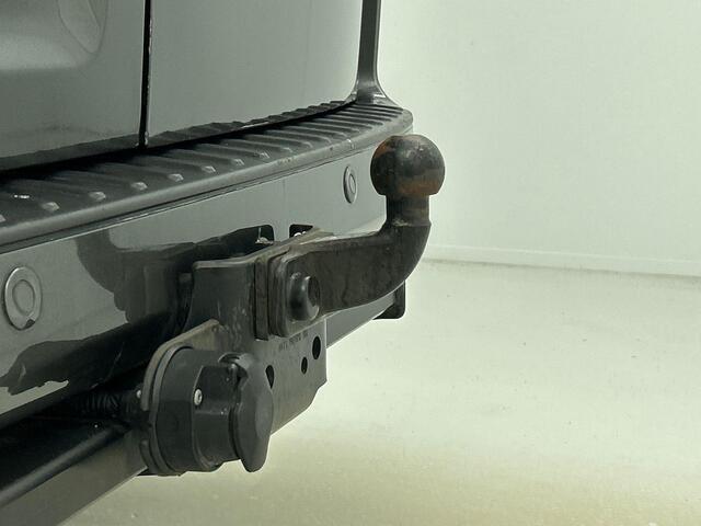 Ford TRANSIT CUSTOM 300 2.0 TDCI L2H1 Limited Dubbele Cabine Navi| Airco| 2 Schuifdeuren | Trekhaak| PDC| Carplay| DAB|