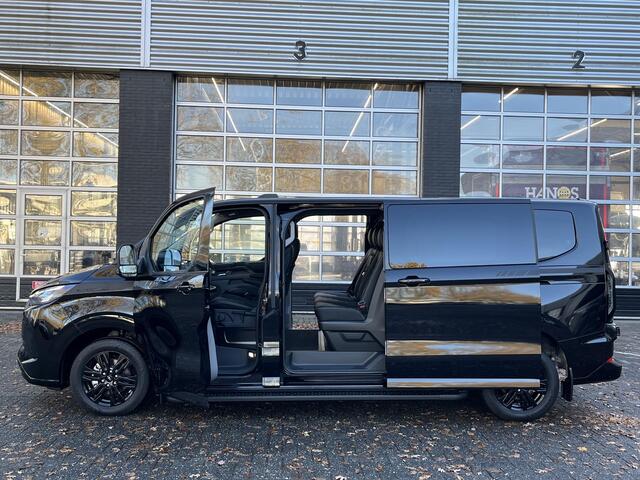 Ford TRANSIT CUSTOM 320 2.5 PHEV L2H1 Black Platinum Dubbele Cabine 233pk Aut / 5 Pers. / 2250kg Trekgewicht / 1100kg Laadvermogen / Vol. Leder / Glaslookpanelen / Privacy Glass / Adapt. Cruise control!