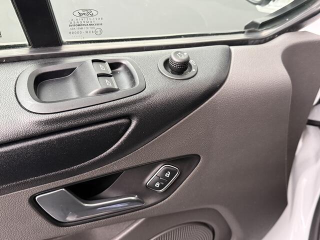 Ford TRANSIT CUSTOM 2.0TDCi 130PK Lang Achterdeuren