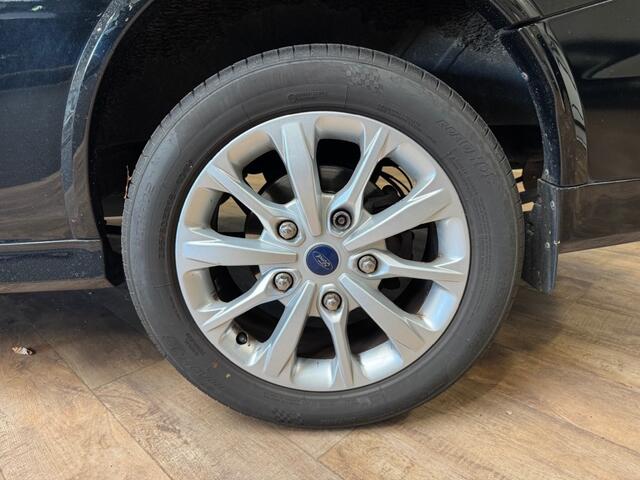 Ford TRANSIT CUSTOM 290 2.2 TDCI L1H1 SPORT / LEDER / CAMERA / CRUISE