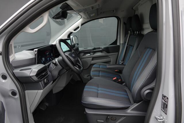 Ford TRANSIT CUSTOM L1H1 170Pk Aut. | Sport | 2xSchuifdeur | Achteruitrijcamera | 19'' | Grey Matter