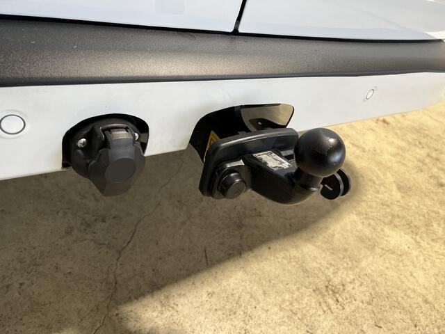 Ford TRANSIT CUSTOM 300 2.0 TDCI L1H1 Limited |Android/Apple Carplay | Schuifdeur Rechts/Links | Achteruitrijcamera | Trekhaak | Verwarmde Voorruit |