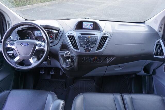 Ford TRANSIT CUSTOM 270 2.0 TDCI L1H1 DC Anniversary Edition Airco / Navi / Cruise / Camera / Parkeers. / Trekhaak / Lm velgen / NAP