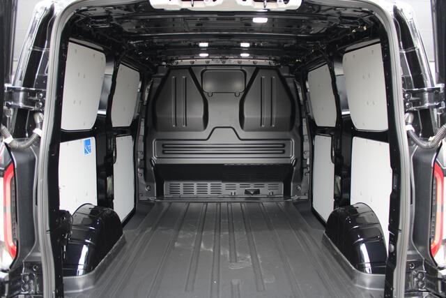 Ford TRANSIT CUSTOM 320 2.0 TDCI L1H1 Sport 170pk - 2x Schuifdeur - 19" LM velgen - ACC - Blind spot - Navi - Camera - Verwarmd stuur - 70l tank - Rijklaar