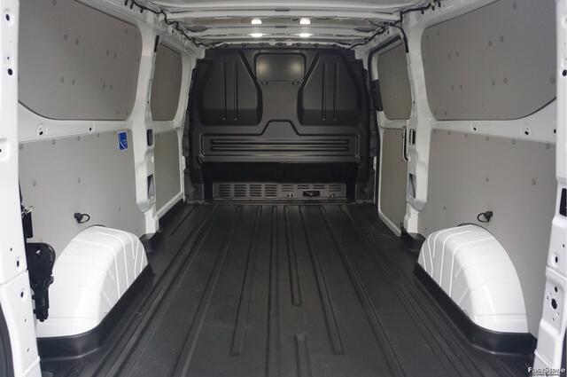 Ford TRANSIT CUSTOM 320L 136PK Trend BPM VRIJ!! 12" Scherm Apple CP/Android A, LED, Camera!! NR.