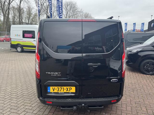 Ford TRANSIT CUSTOM 320 2.0 TDCI L2H1 Limited | Parkeersensoren V + A | Inrichting laadruimte | Trekhaak |