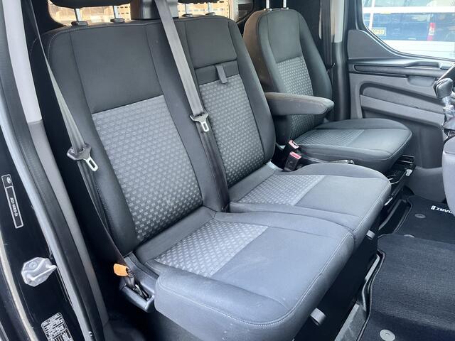 Ford TRANSIT CUSTOM 300 2.0 TDCI L2H1 Sortimo kastinrichting Airco Cruise control Trekhaak 2640kg trekgewicht 3-Persoons Stoelverwarming Bluetooth handsfree Parkeersensoren achter Schuifdeur links en rechts Euro 6