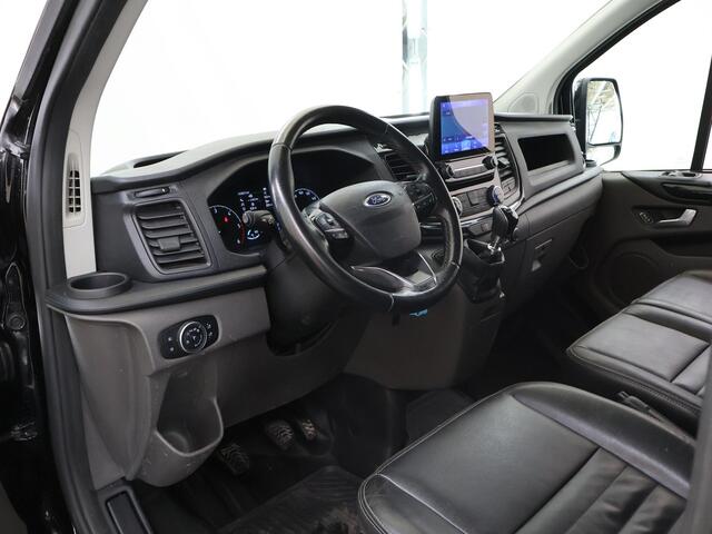 Ford TRANSIT CUSTOM 300 2.0 TDCI L2 H1 | TRAIL UITVOERING | LEDEREN BEKLEDING | NAVIGATIE | CAMERA | CRUISE CONTROL | TREKHAAK | LM VELGEN | TREEPLANKEN | COMPLEET DEALER ONDERHOUDEN