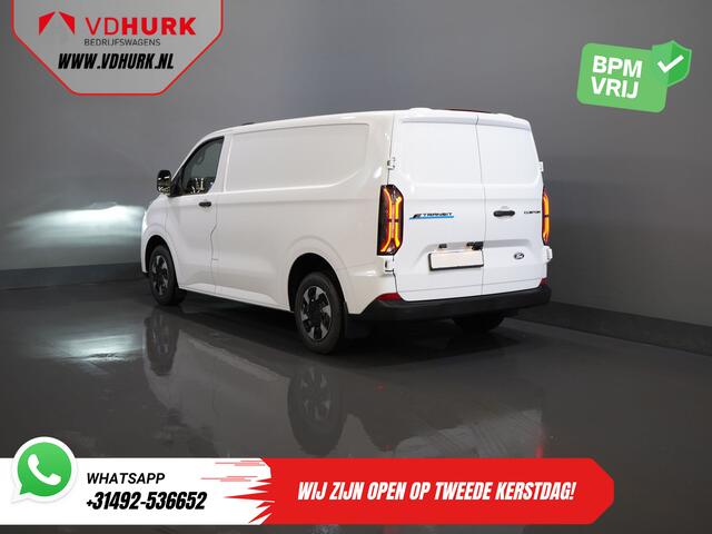Ford TRANSIT CUSTOM E-Transit 320 Trend 65 kWh 330 km WLTP LED/ Snellader/ 2.3t Trekverm./ Stuurverw./ Stoelverw./ Carplay/ Climate/ Camera/ PDC/ Cruise