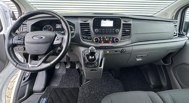 Ford TRANSIT CUSTOM 300 2.0 TDCI L2H1 Trend DC dubbele cabine Trekhaak|Camera|Airco