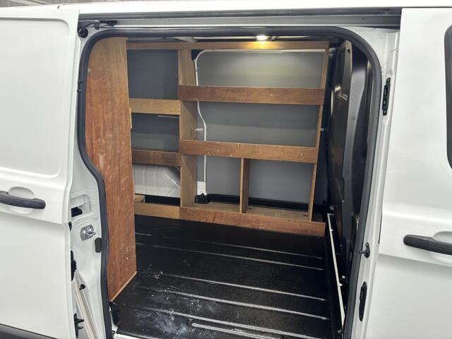 Ford TRANSIT CUSTOM 2.0 TDCI L1H1*A/C*CRUISE*NAVI*HAAK*CAM*3PERS*IMPER