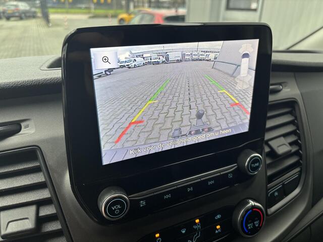 Ford TRANSIT CUSTOM 2.0 TDCI L1H1*A/C*CRUISE*NAVI*HAAK*CAM*3PERS*IMPER