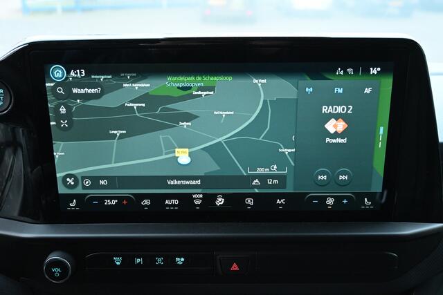 Ford TRANSIT CUSTOM 320L 2.0 TDCI L2H1 Limited Driver assist pack, 17 inch velgen, Draadloos laden, Etc.