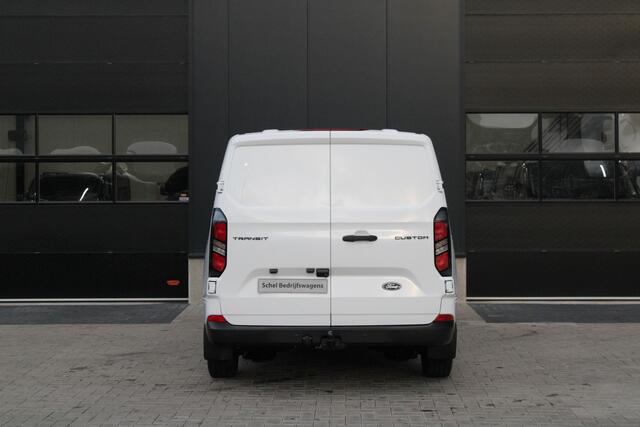 Ford TRANSIT CUSTOM 320 2.0 TDCI L2H1 Trend 136pk - ACC - Trekhaak - Blind Spot - Camera - LED - Navigatie - Rijklaar