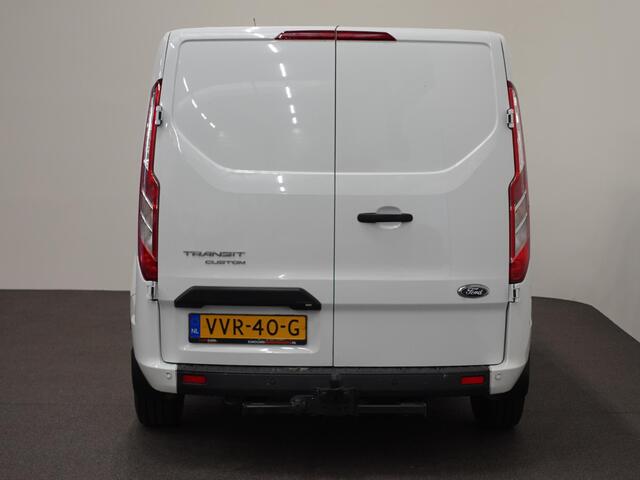 Ford TRANSIT CUSTOM 300 2.0 TDCI L2H1 Trend Navigatie Cruise Control Parkeersenoren Airco Camera Carplay Trekhaak