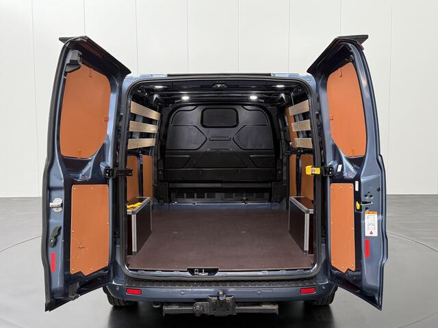 Ford TRANSIT CUSTOM 130PK Lang Automaat Limited Sport | Navigatie | Camera | Trekhaak | 3-Zits