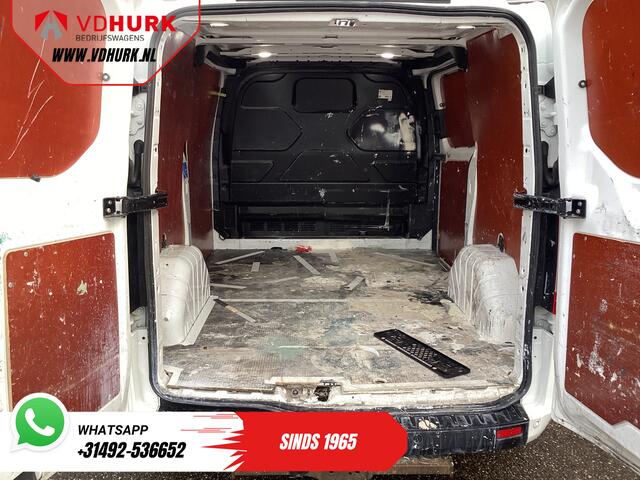 Ford TRANSIT CUSTOM 2.0 TDCI EXPORT ONLY Carplay/ Airco/ Cruise/ Trekhaak/ 2.5t Trekverm./ PDC V+A/ Navi