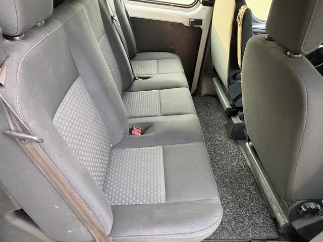 Ford TRANSIT CUSTOM 320 2.0 131Pk TDCI L1H1 Trend DC / Cruise / Airco / 2x SCHUIFDEUR / Trekhaak / Apk t/m 14-01-2027