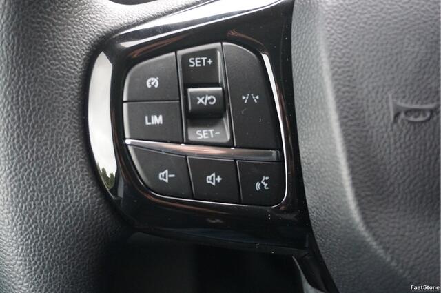 Ford TRANSIT CUSTOM e-Transit 320S 218PK 64KWH Trend AUT BPM VRIJ!! Apple CP / Android A, LED, 2300KG Trekgewicht NR. EC01