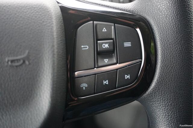 Ford TRANSIT CUSTOM e-Transit 320S 218PK 64KWH Trend AUT BPM VRIJ!! Apple CP / Android A, LED, 2300KG Trekgewicht NR. EC02