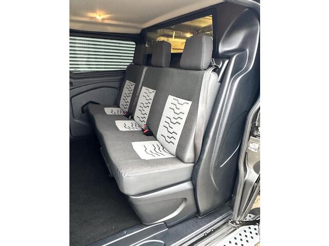 Ford TRANSIT CUSTOM 2.0 TDCI L2H1 Limited DC Dubbele cabine automaat