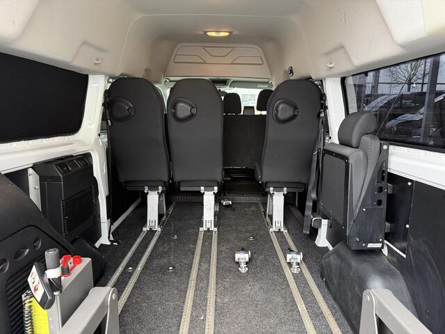 Ford TRANSIT CUSTOM 5+1 of 3+2 Rolstoelbus 320 2.0 TDCI L2H2 Trend (Zeer nette en ruime rolstoelbus met lift!)