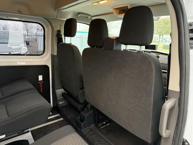 Ford TRANSIT CUSTOM 5+1 of 3+2 Rolstoelbus 320 2.0 TDCI L2H2 Trend (Zeer nette en ruime rolstoelbus met lift!)