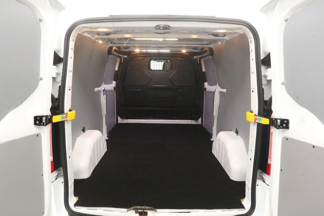 Ford TRANSIT CUSTOM 2.0 TDCI L2H1 | Airco | Cruise | 3 Zits | 2xSchuifdeur | Trekh. | Parkeersens. | Stoelverw.