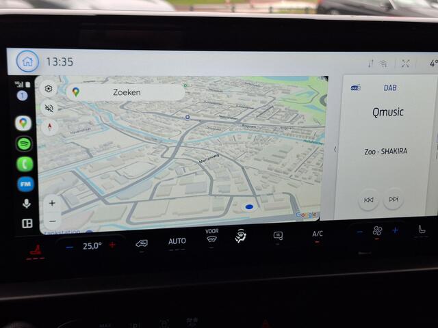 Ford TRANSIT CUSTOM 300 2.0 TDCI L2H1 Limited | Android Auto/Apple Carplay | LM Velgen 16" | Trekhaak | Voorstoelen Verwarmd | Verwarmde Voorruit | PDC Voor en Achter | Cruise Control | Airco |