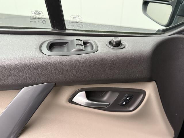 Ford TRANSIT CUSTOM 130PK Automaat Lang Dubbele Cabine Limited | Euro 6 | 6-Persoons | Navigatie | Airco | Cruise