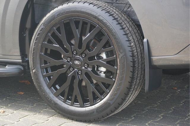 Ford TRANSIT CUSTOM 320L 2.5 PHEV Hybride 233PK JWR EDITION PRIJS INCL. BPM !! 13" Navi, Adap. Cruise, Camera, 19" LM, Trekhaak!! NR. HYB015