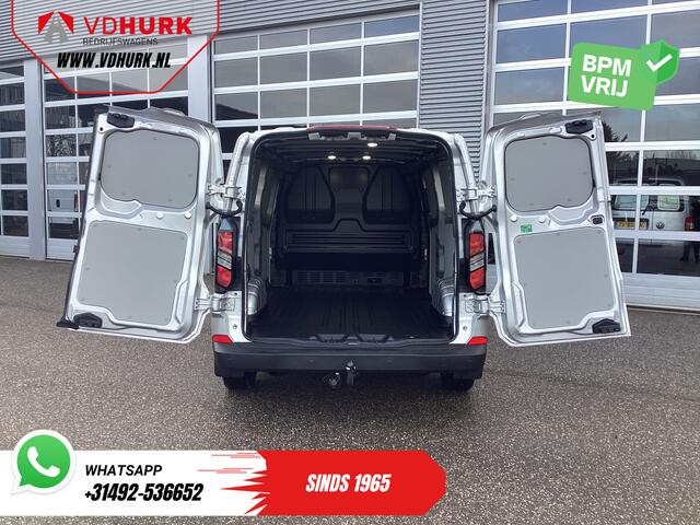 Ford TRANSIT CUSTOM 320 2.0 TDCI 136 pk L2 Trend Garantie 11-29'/ LED/ Stoelverw/ Afn.Trekhaak/ Stuurverw/ Carplay/ Camera/ Climate/ PDC/ LMV/ Cruise